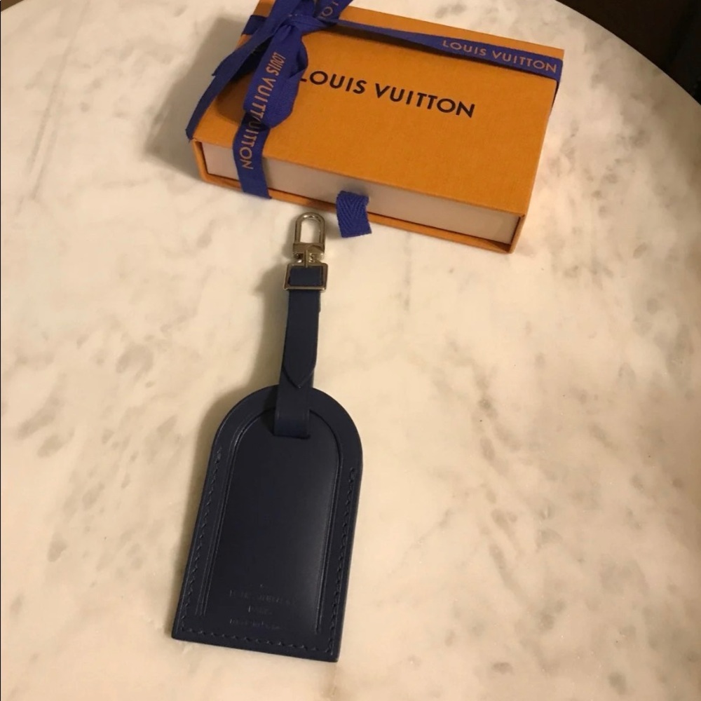 Louis Vuitton luggage tag
